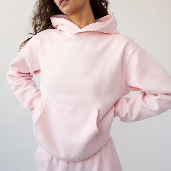 Aritzia Sweaters - Cozy AF Hoodie